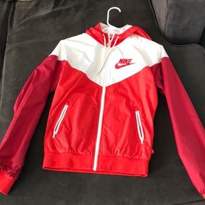 Nike windbreaker